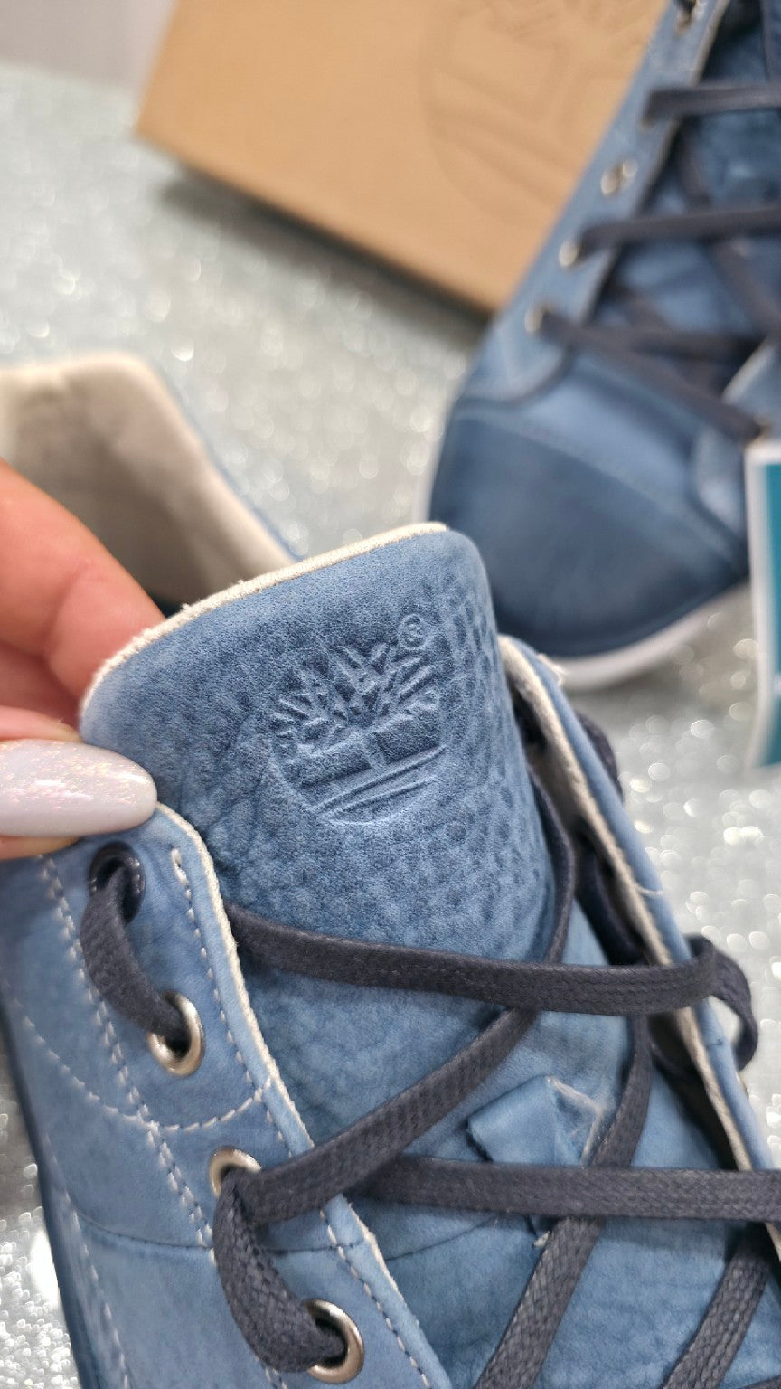Logo Timberland impresso sulla linguetta