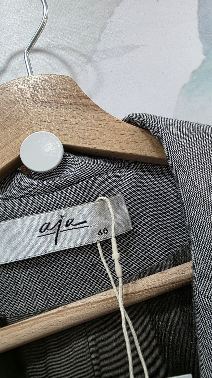 Etichetta originale Aja 40