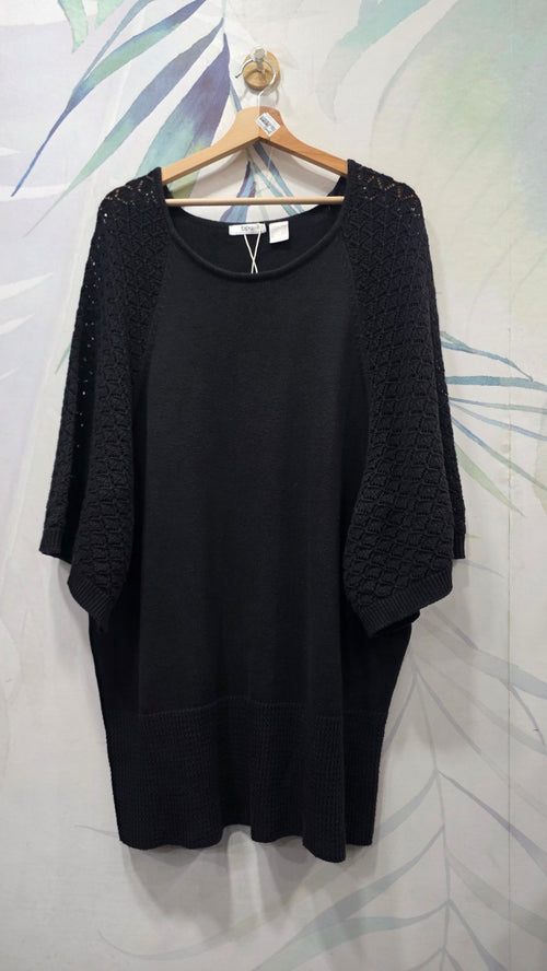 Maglia nera bpc bonprix collection con maniche ampie traforate, vista frontale