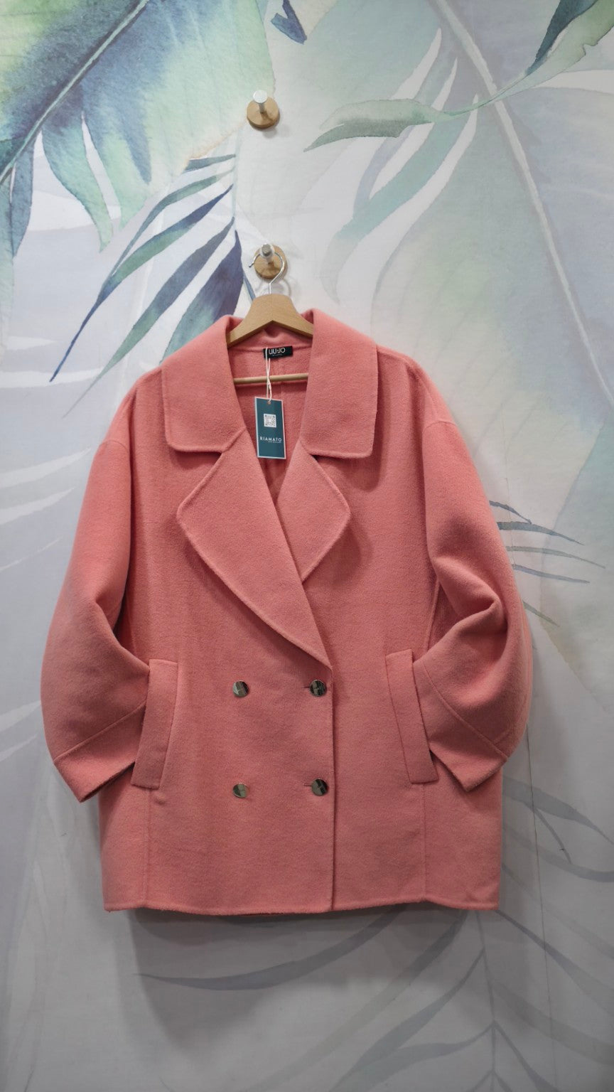 Cappottino Liu Jo rosa doppiopetto taglia 42 oversize, foto del capo reale