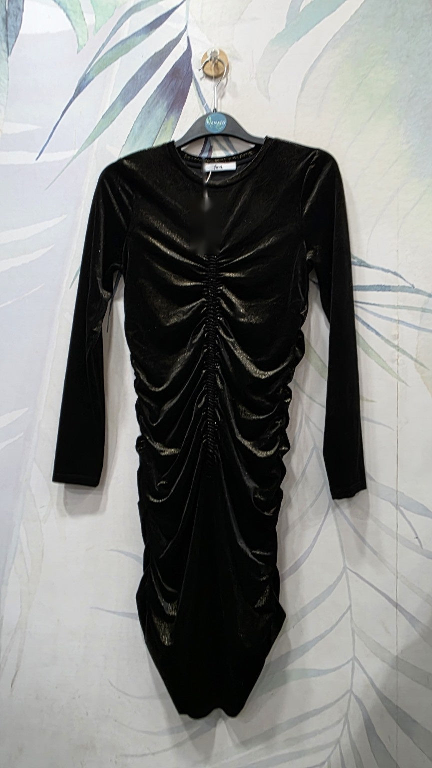 Abito find. nero con riflessi oro, drappeggio centrale, taglia M