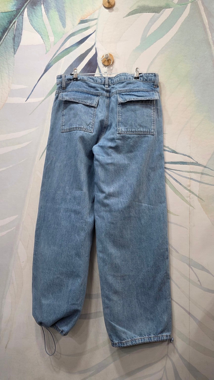 Jeans cargo B Angel azzurri taglia IT 44: foto reale del retro per intero con tasche a patta