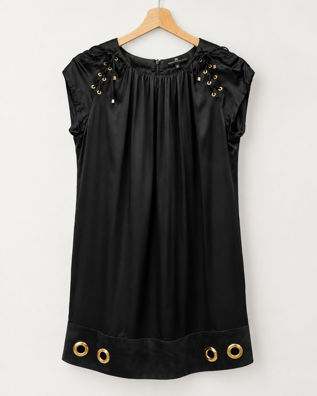 Abito nero in seta Elisabetta Franchi per Celyn b, immagine prodotto rielaborata