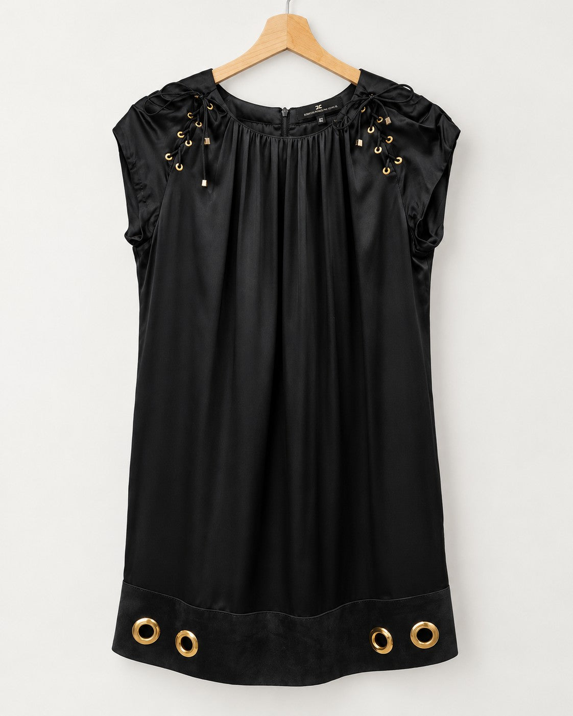 Abito nero in seta Elisabetta Franchi per Celyn b, immagine prodotto rielaborata