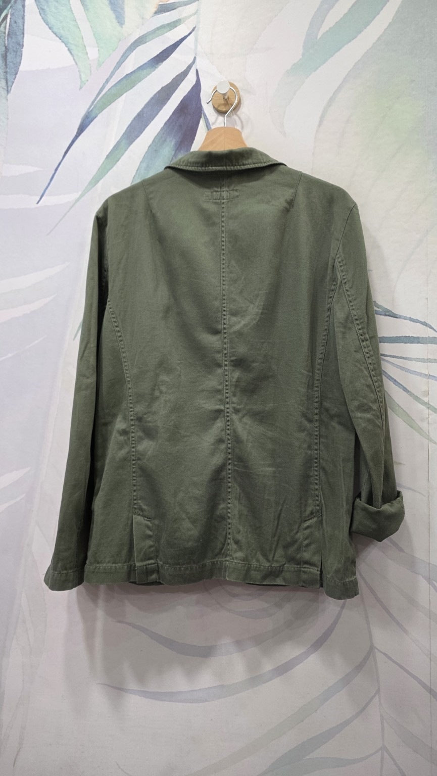 Giacca H&M L.O.G.G. verde oliva vista da dietro
