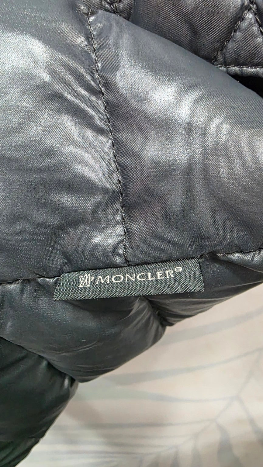 Moncler piumino donna - etichetta secondaria