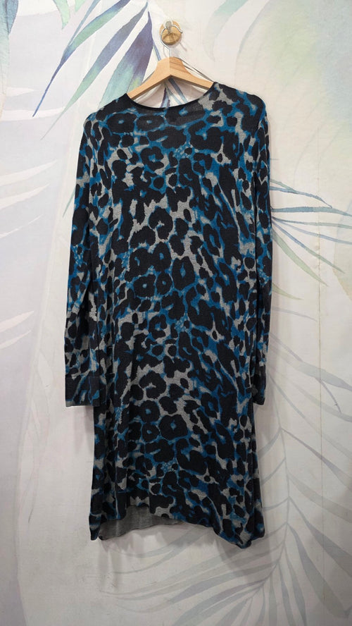 Abito Pomodoro animalier blu, nero e grigio, vista posteriore