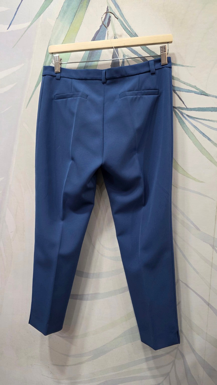 Pantaloni blu Sandro Ferrone taglia 42, vista posteriore