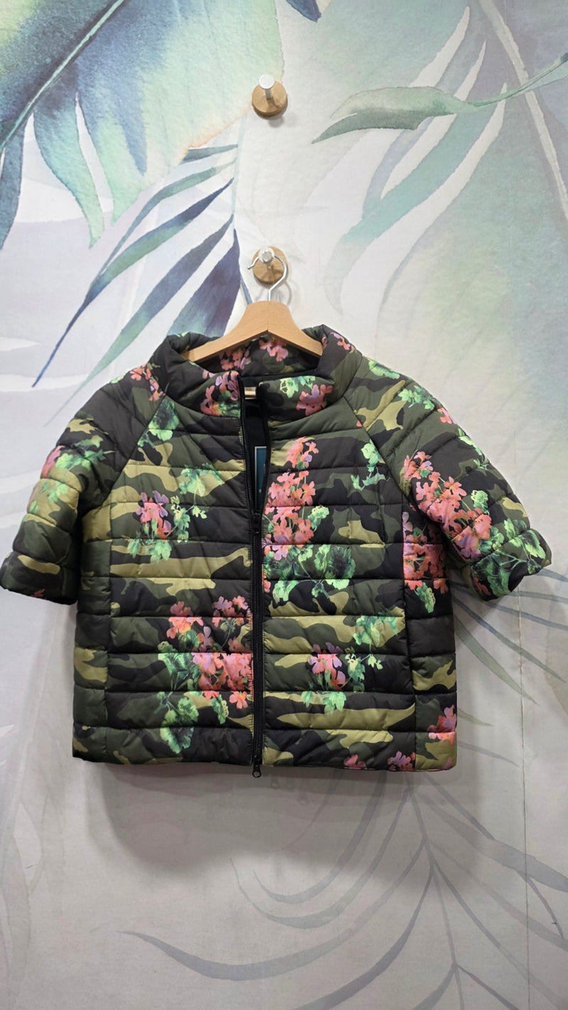 Souvenir Clubbing – Piumino trapuntato camouflage floreale, taglia M