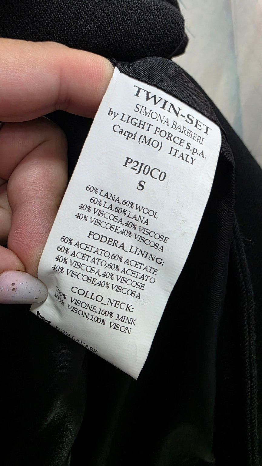 Etichetta originale con taglia S e composizione del cappotto Twin-Set