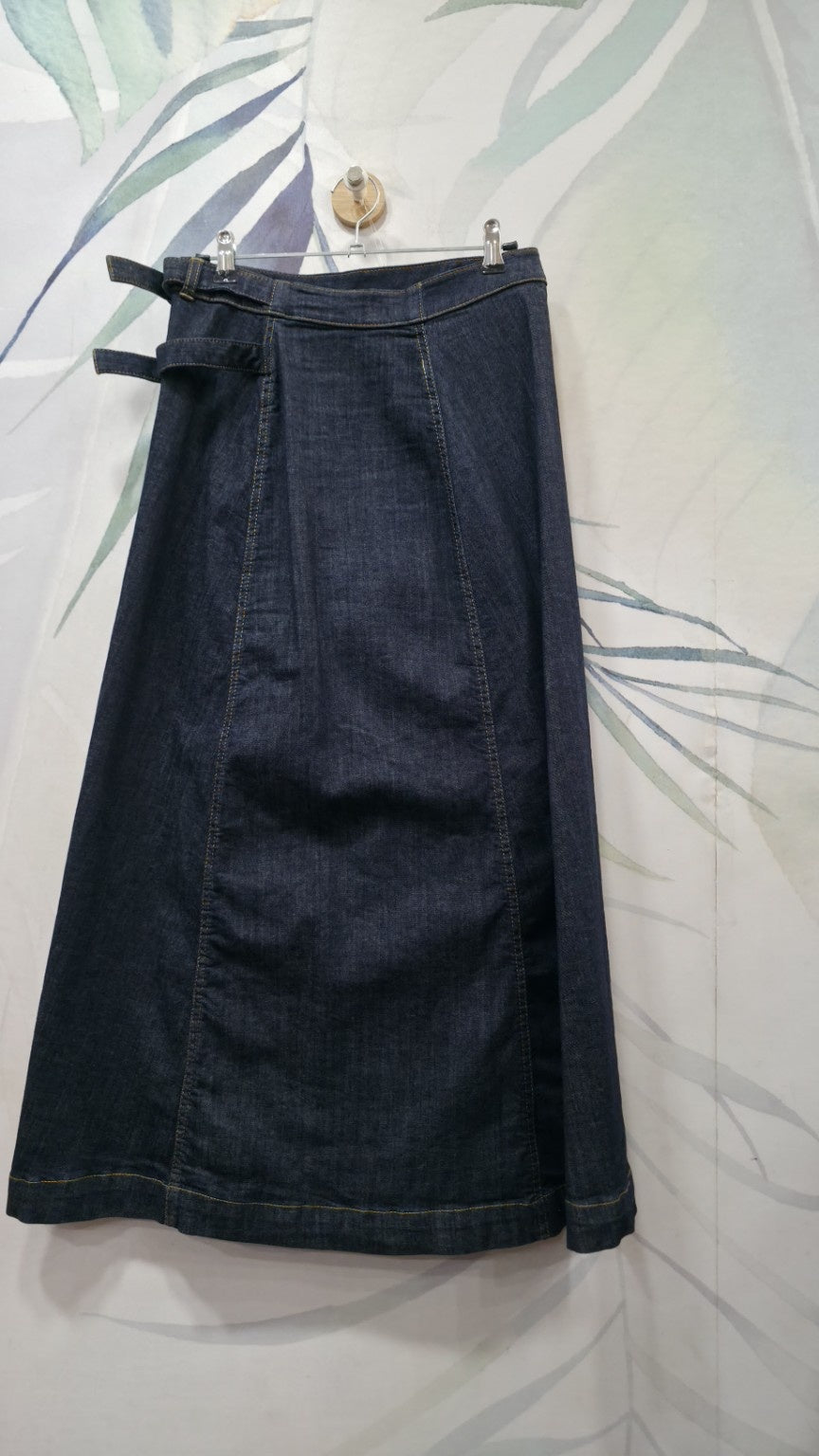 Gonna Zara in denim blu scuro — vista intera posteriore